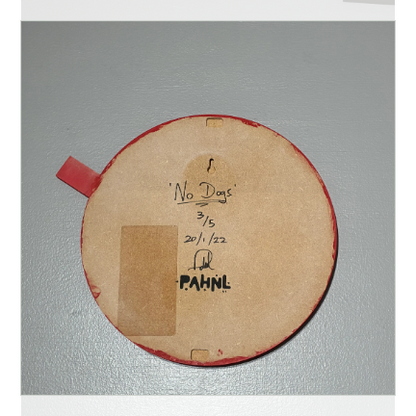PAHNL　「No Dogs」