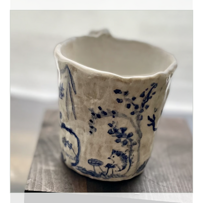 山下美千代　ウサギマグカップ(どんぐり)